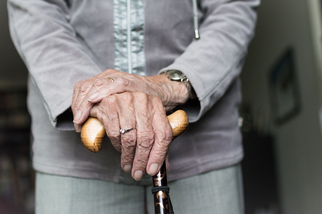 Internet Safety for Seniors: Tips and Tricks